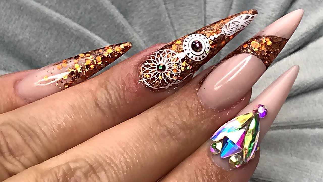 Nail Art Tutorial: Stiletto Bling Nails