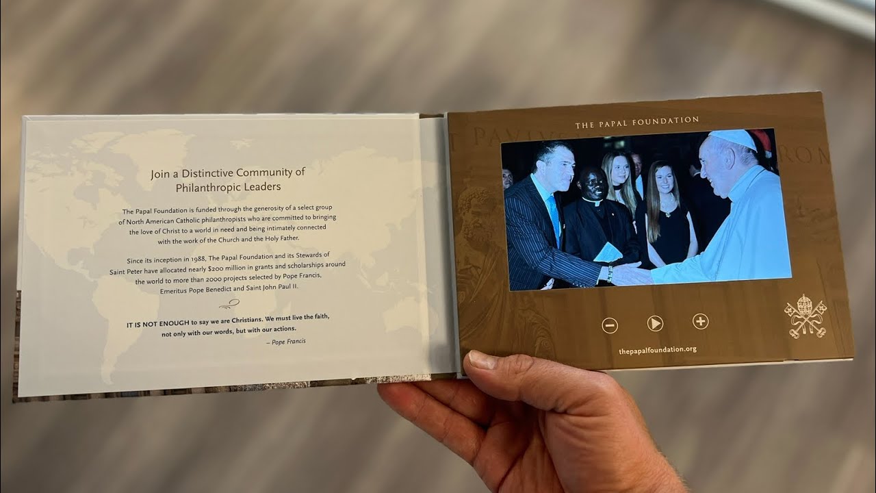 Video Brochure Review: Mailers, Presentation Folders and More