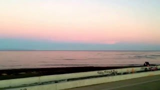 Atardecer en el Estrecho de Magallanes en otoño.