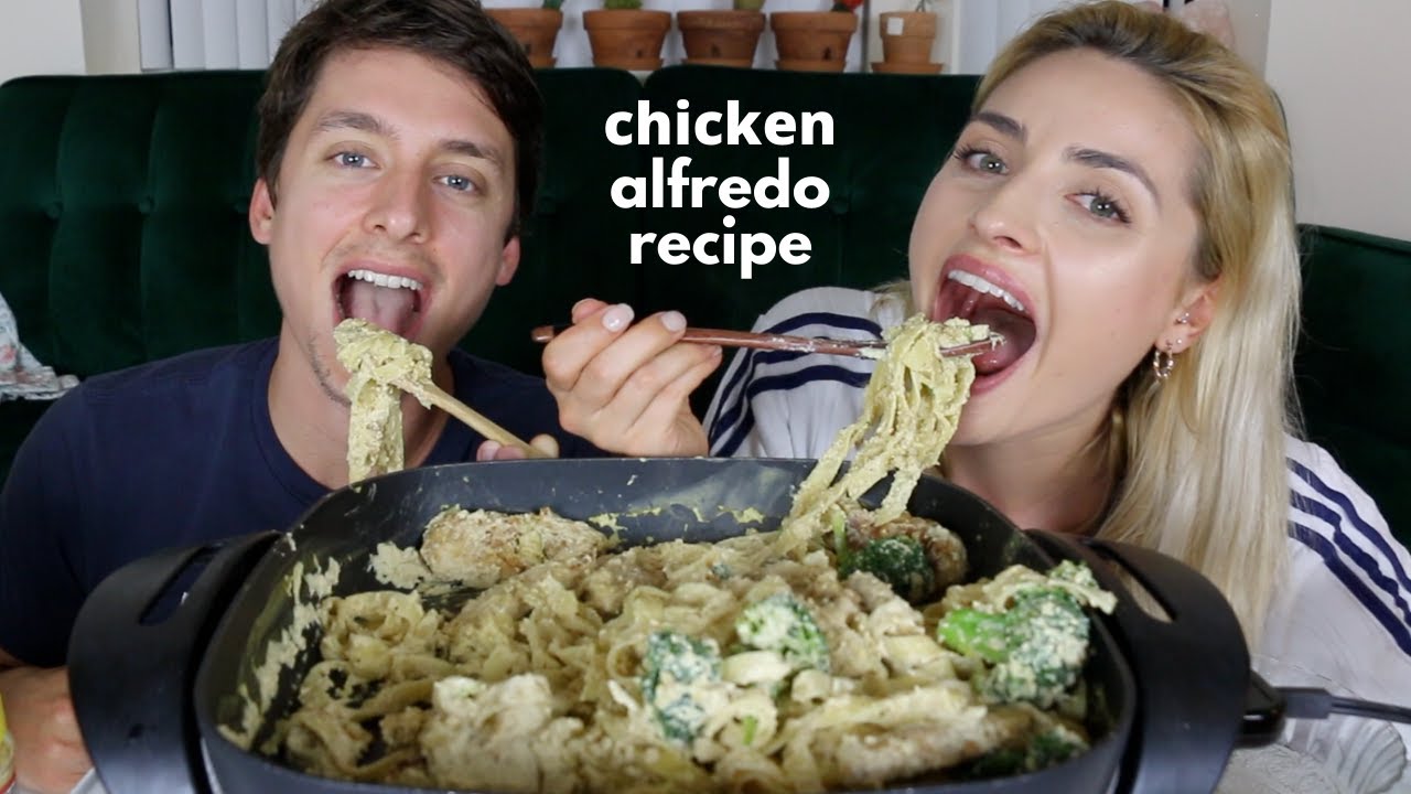 VEGAN CHICKEN ALFREDO RECIPE AND MUKBANG! Reacting to old pics with my boyfriend