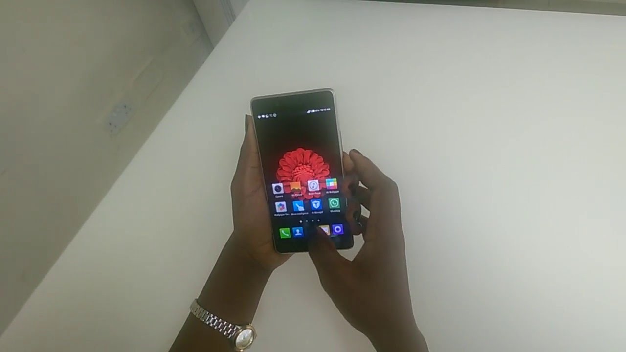 Review of Tecno L8s best feature - YouTube