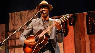 Video voorbeeld van "Keb' Mo'.....Put a Woman in Charge.....9/29/19.....Denver.....Paramount Theatre"