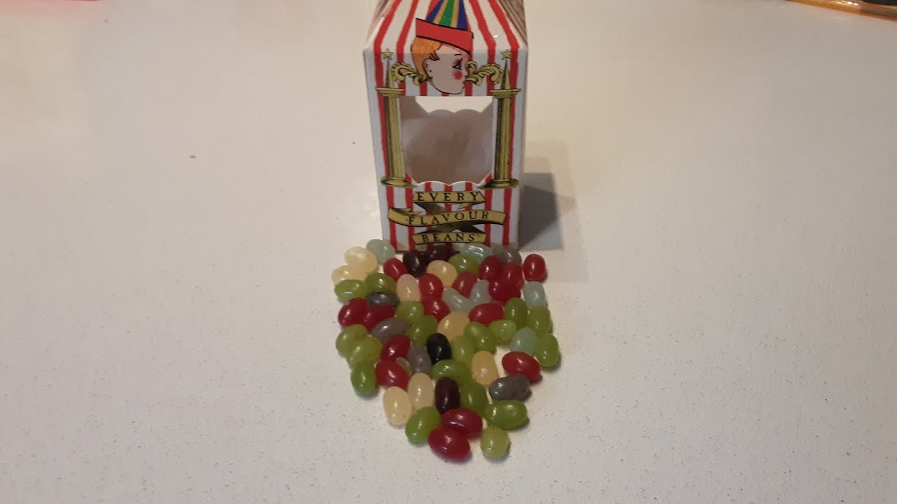 On mange des jelly belly à plein de goût (c’est immonde) !!!! YouTube