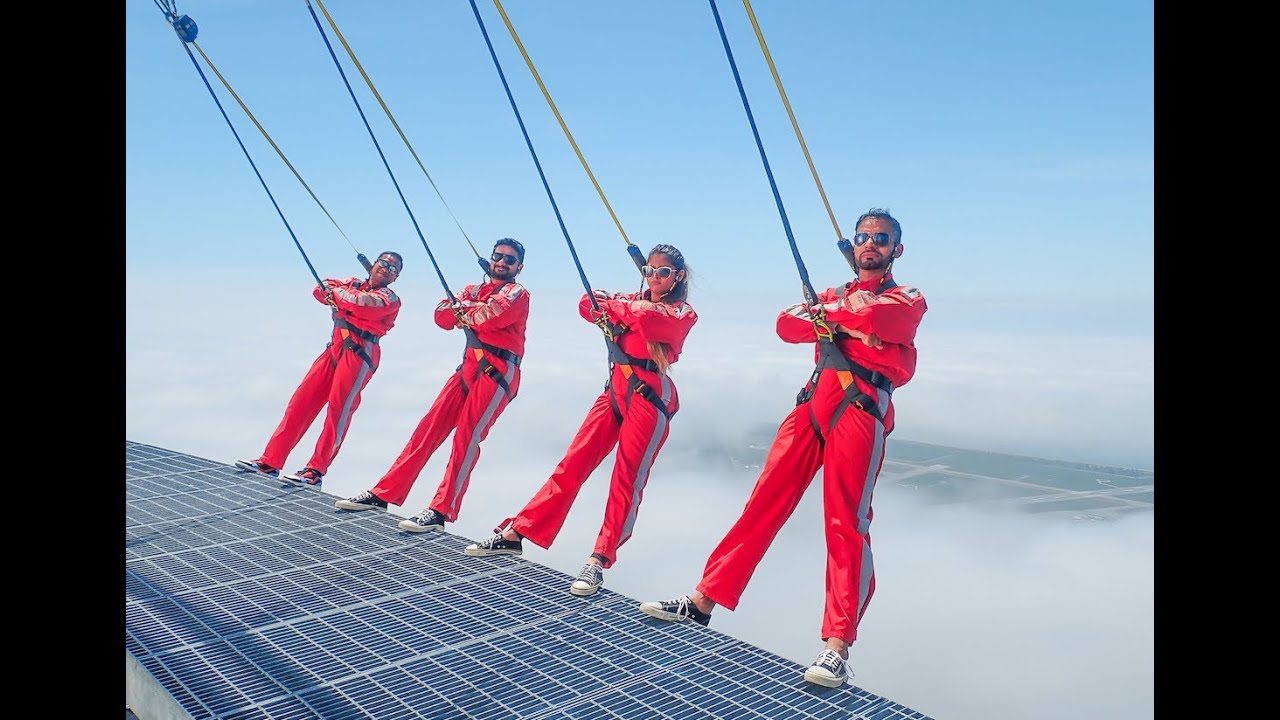 CN Tower - EdgeWalk (1,168ft) Toronto, Canada - YouTube
