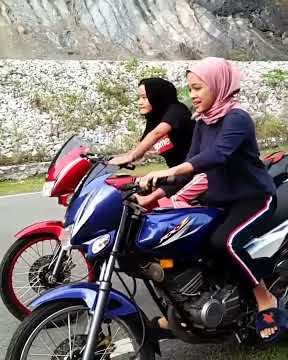 Awek Baru Belajar Bawak Rxz