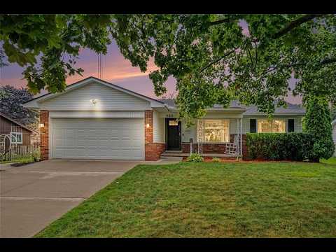 980 S 11th Street, Saint Clair, MI home video tour