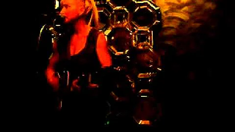 Ann Oswald sings You Can Go Your Own Way