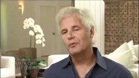 Creator Chris Carter discusses "The X-Files" pilot - EMMYTVLEGENDS.ORG