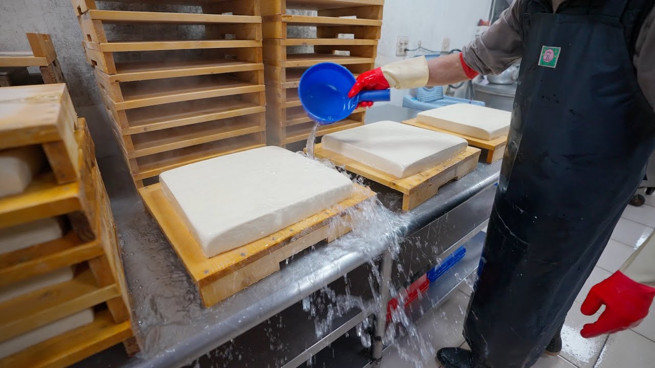 The Most Popular Block Tofu in Beipu Township of Hsinchu County in Taiwan