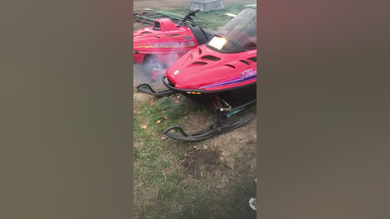 1996 SkiDoo Formula SLS Snowmobile with 500cc Liquid Cooled Motor