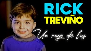 UN RAYO DE LUZ - Rick Treviño - Original Video - Looking For The Light -