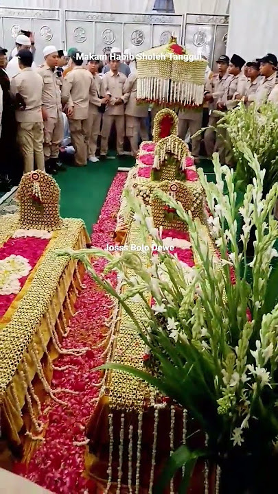 MAKAM HABIB SOLEH TANGGUL