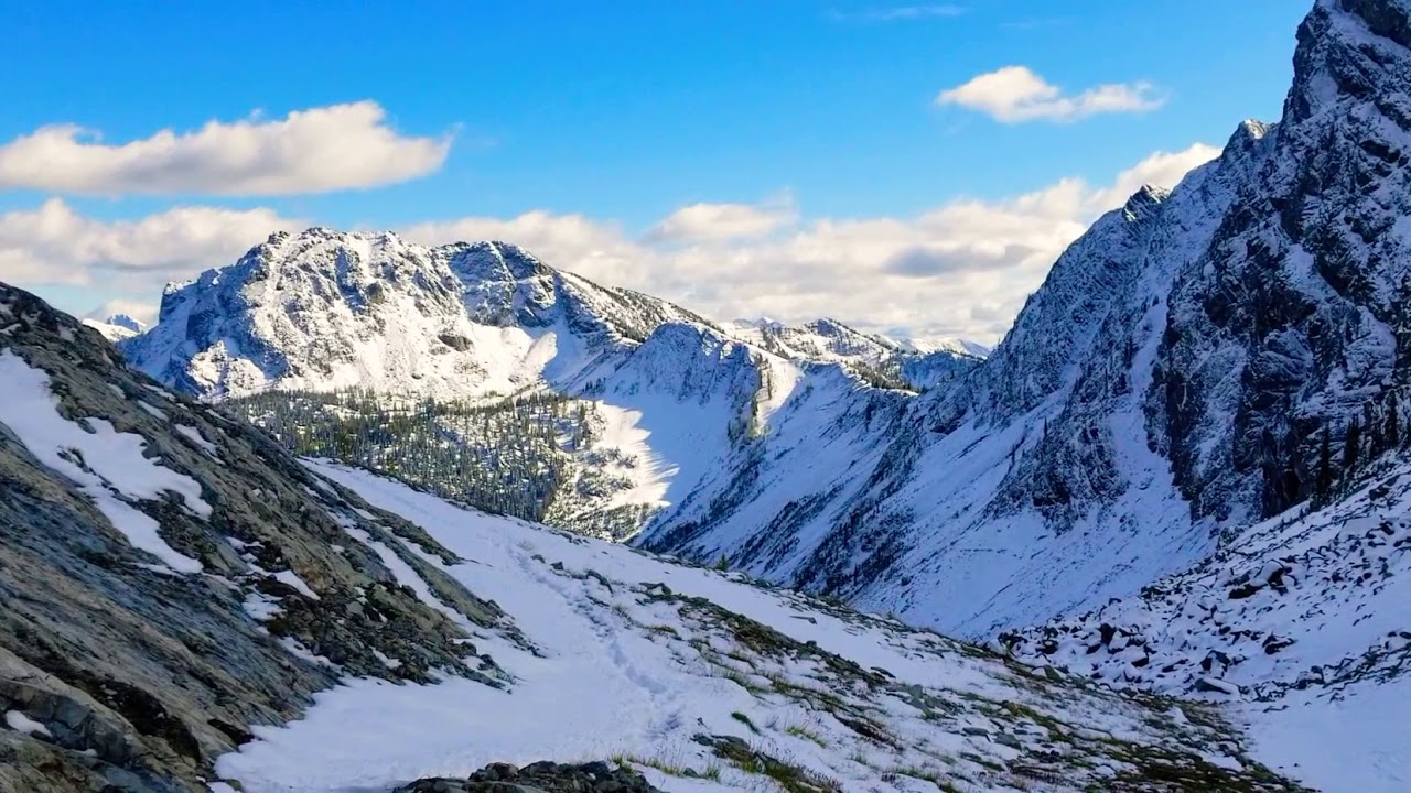Woody pass, Wa on the Pacific Crest trail 10 miles from Canada 2019