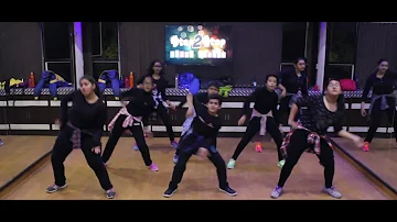 Swag Se Swagat Dance Choreography | Tiger Zinda Hai | Step2Step Dance Studio
