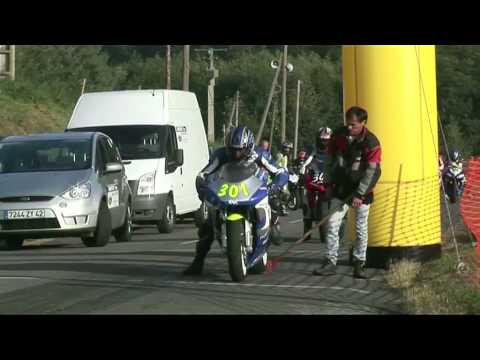 Video: Yamaha YZR500 vs Suzuki RG500 vista dal 21° secolo (seconda parte)