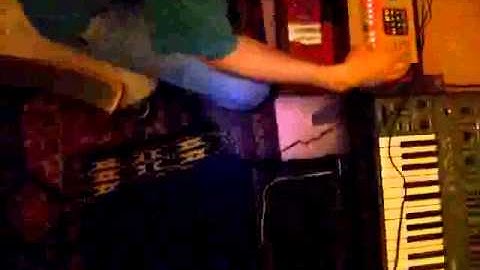 2ème test - sequencer + sh 101 + MFB - Nico Musch