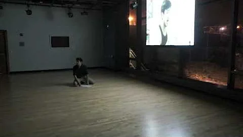 Alfredo Duque Vocalizes to His Video "Adam's Death...