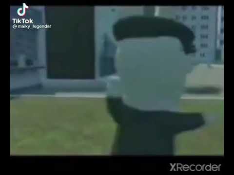 ночью родился под забором.