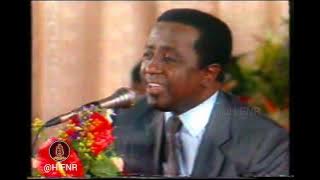 د. عبدالرب ادريس وأغنية ساير الوقت طيعه.. ارشيف حسين العوضي 📽️