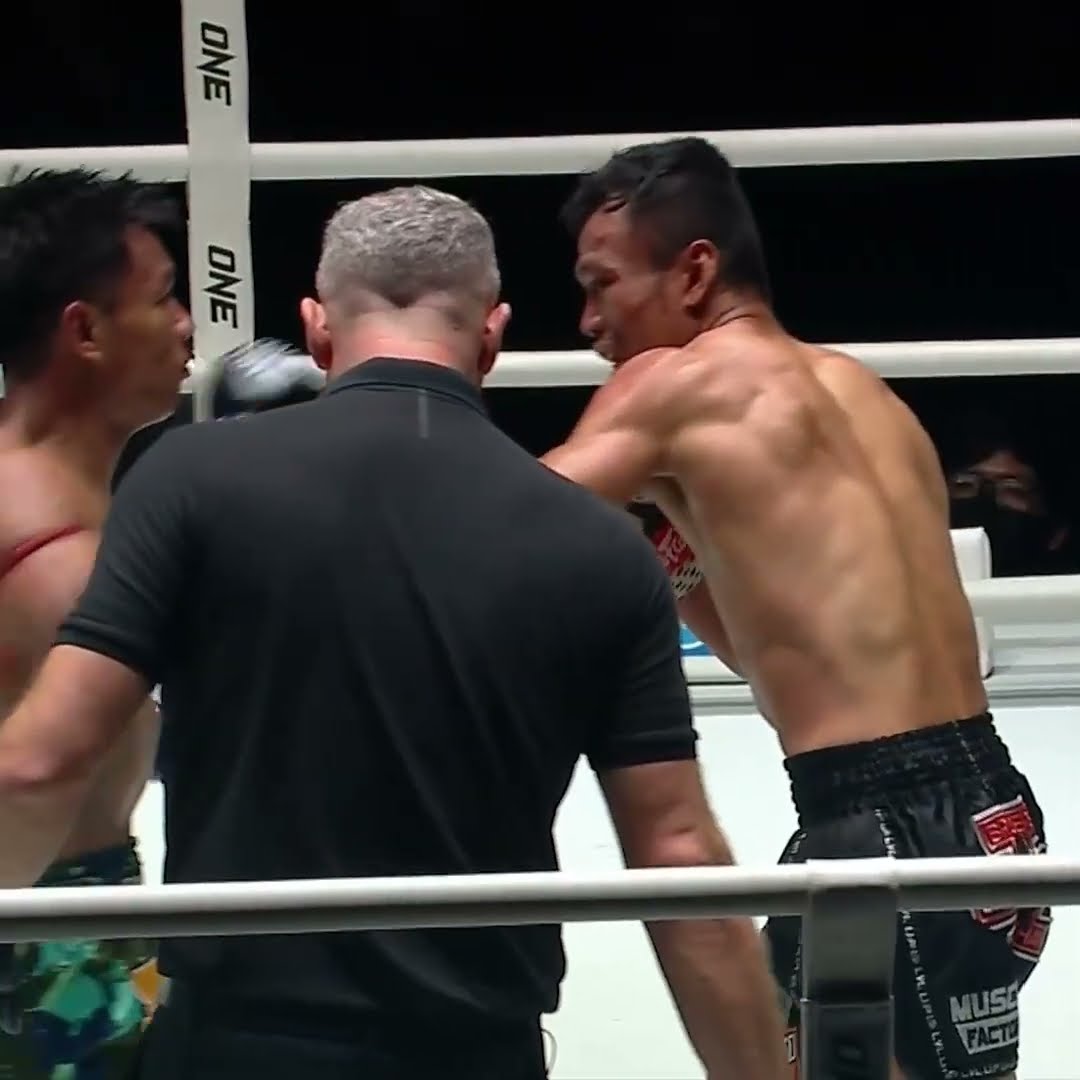 Out with a BANG ?? Shadow drops the legendary Sitthichai in the final minute of ONE action in 2024!