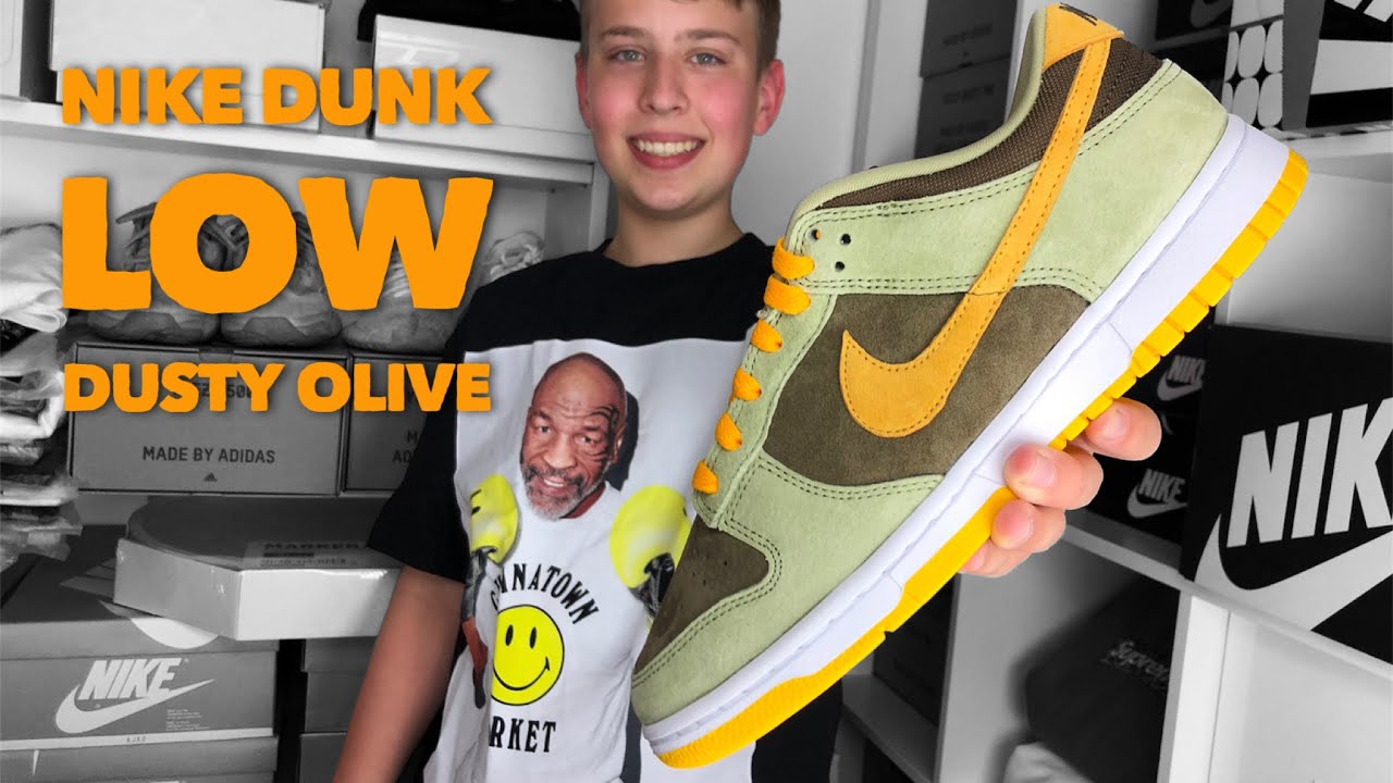 Nike Dunk Low Dusty Olive ''English 