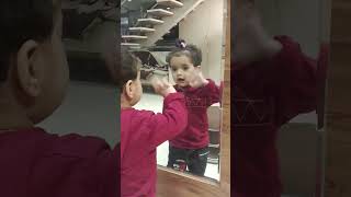 kainat bachpan se he full drama queen 👑 #cutebaby #shortsfeed #shorts #youtubeshorts #viralvideo