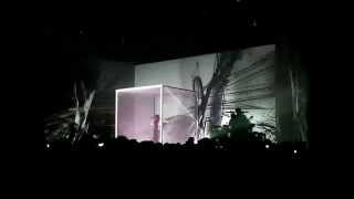 Shy'm - Intro + Black Marilyn (Live) @Arena Montpellier (03.04.2015) - 1