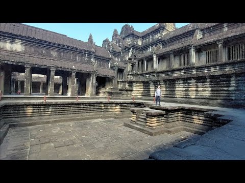 Видео: Невероятно‼️На вершине Ангкор Ват сплошные БАССЕЙНЫ-СЕКЦИИ: ДЛЯ КОГО❓️ДЛЯ ЧЕГО❓️