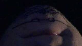Chin sings Tom Sawyer screenshot 5