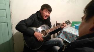 Атамбаев Мелис - В городском саду., на гитаре Атамбаев Мелис - В городском саду., на гитаре