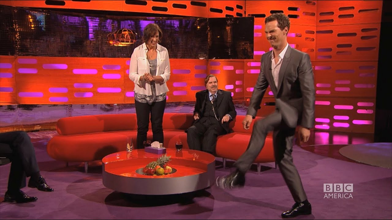 ⁣Benedict Cumberbatch does Beyonce's 'Crazy in Love' Walk - The Graham Norton Show on 