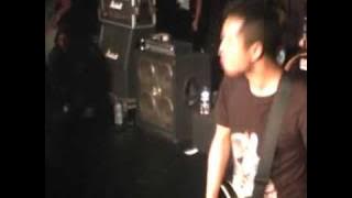 Thirteen - Mr. Brightside at Konser Adit & Surya Insomnia