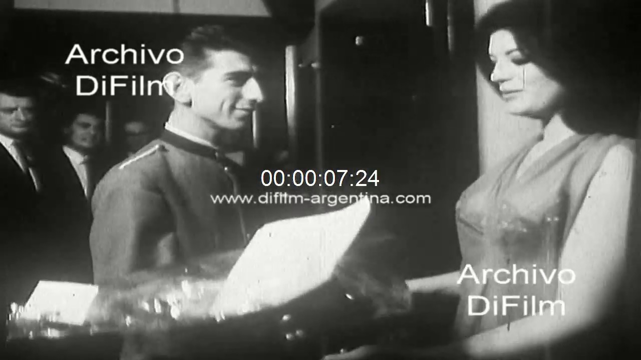 Lorena Car vedette argentina de la revista porteña 1966 YouTube