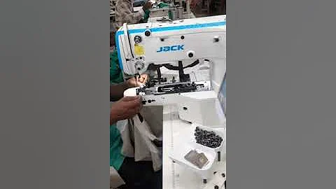 JK-T1903GSK-D Computerised button attaching machine