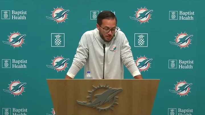 Mike McDaniel Just Wants to Talk About the Packers