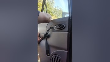 Saturn Vue back door panel