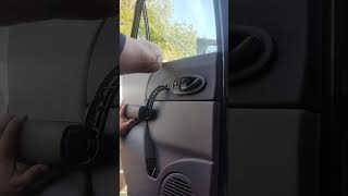 Saturn Vue back door panel 2007 Saturn Vue Door Panel Removal