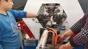 Railway spike thread rolling machine