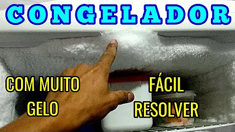 Por que se forma gelo no congelador?