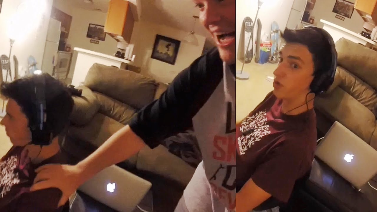 Scare Prank on my Roommate! | CRR 16