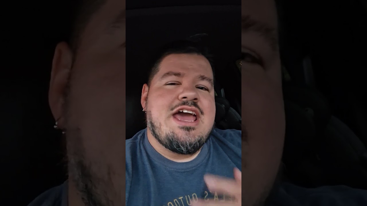 How Ed O'Neill treated an extra on the set of Modern Family