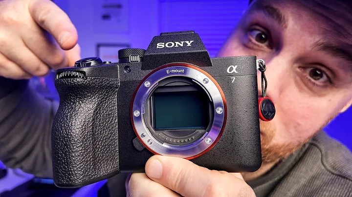 Sony A7V Unboxing & First Impressions