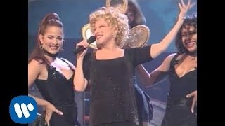 Bette Midler  - I Look Good (Official Music Video) chords