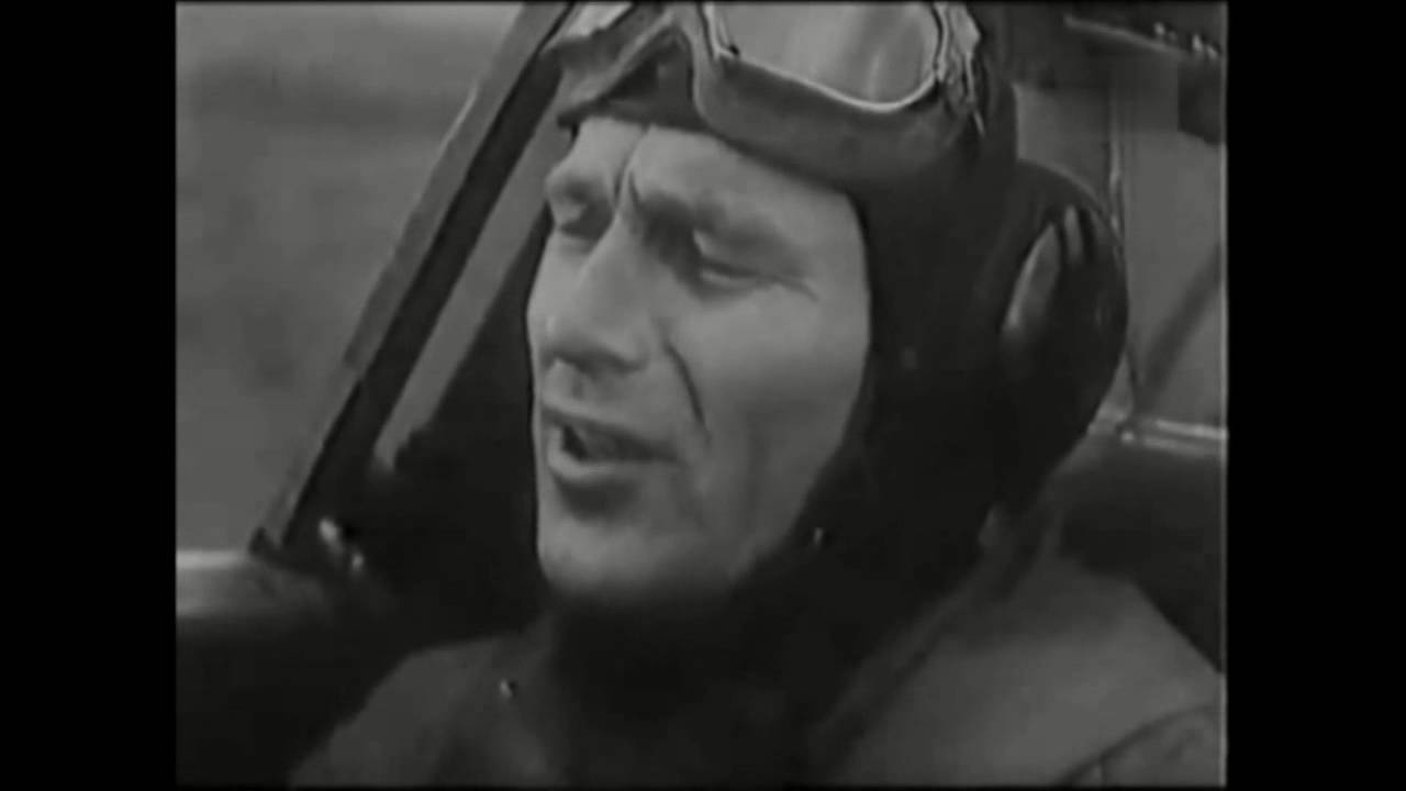 книги про ил-2. плакаты по пилотированию. инструкция пилота. инструкция пилота в самолете. инструкция летчику.