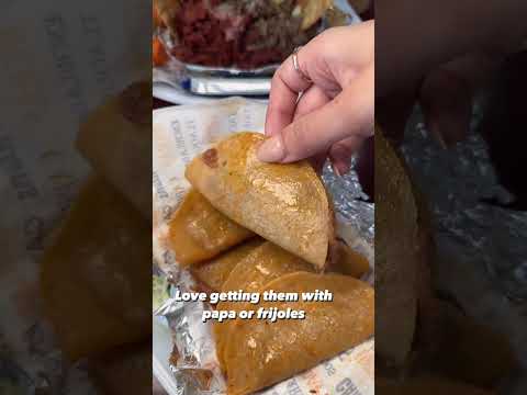 Video thumbnail: ✨HOUSTON, 🔥AMAZING TACO SPOT🔥 #shorts #trending #youtube #food #houston #foodblogger #foodie