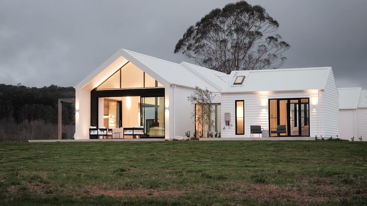 DiJones / 1 Herald Drive, Bowral