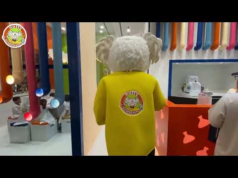 NEW SCIENCE LAB IN BAHRAIN - video from Nutty Scientists