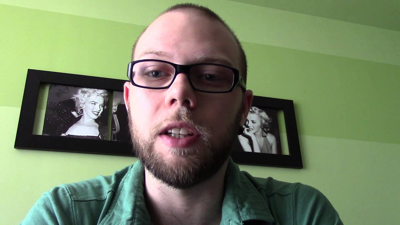 Running, Lady Gaga and Mario Kart?! | Mini Geek 15.5