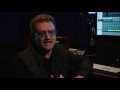 Capture de la vidéo Bono Discusses U2'S "Sunday Bloody Sunday" For Louder Than Words