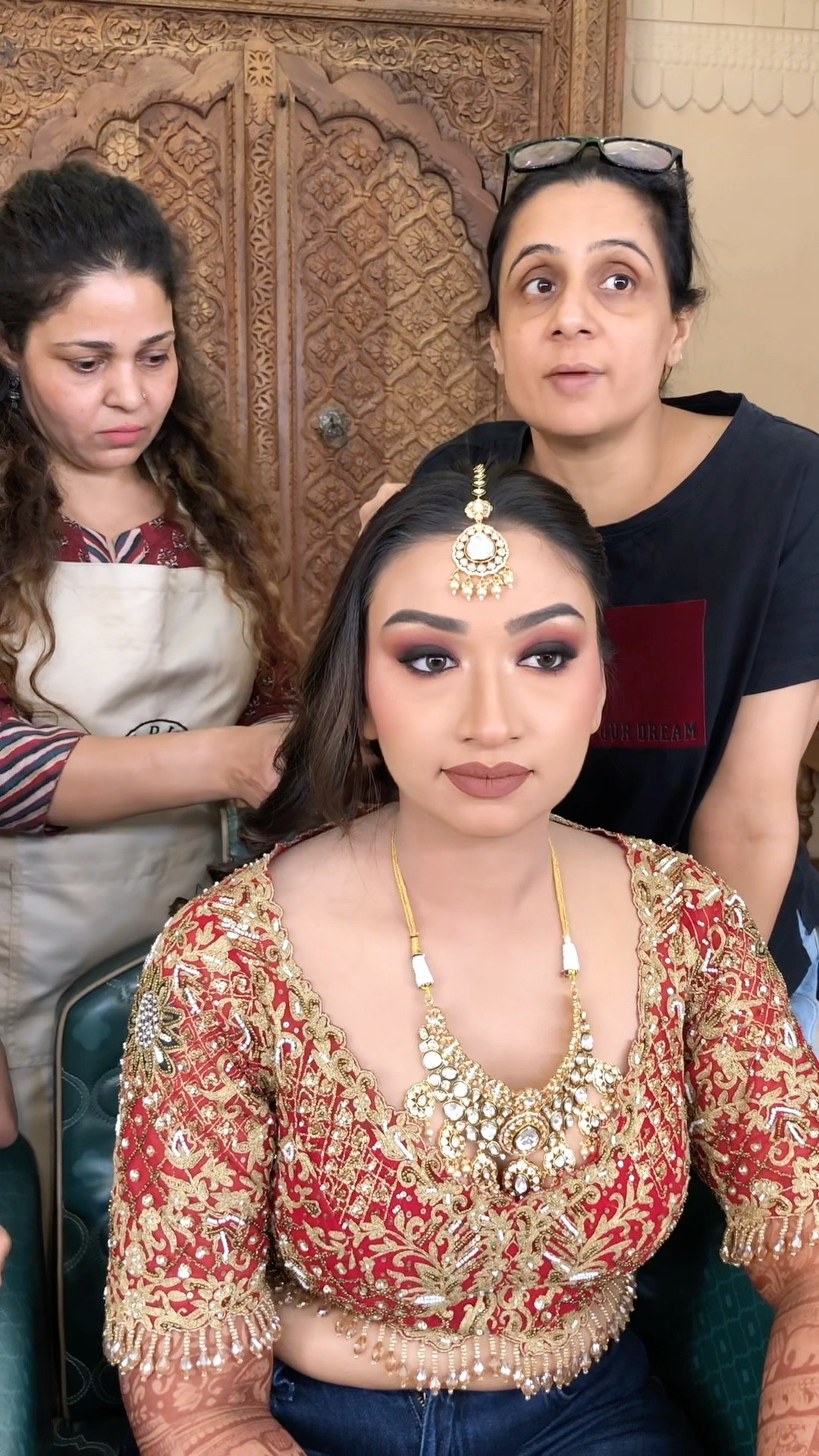 My gorgeous with Smokey eyes ♥️ #parulgargmakeup